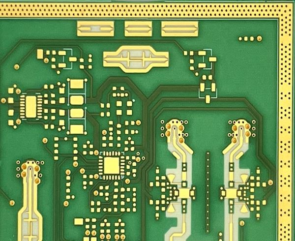 Circuit imprimé de haute qualité